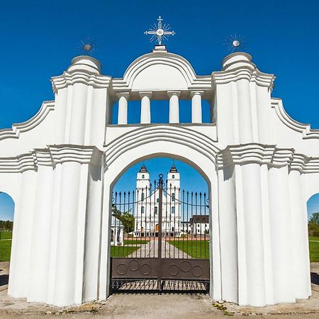 Idilliska Latgaliesu Lauku Maja Ar Melno Pirti Villa อักโลนา ภายนอก รูปภาพ
