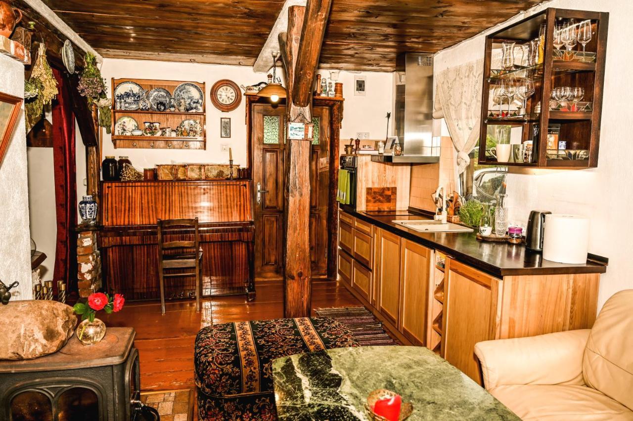Idilliska Latgaliesu Lauku Maja Ar Melno Pirti Villa อักโลนา ภายนอก รูปภาพ