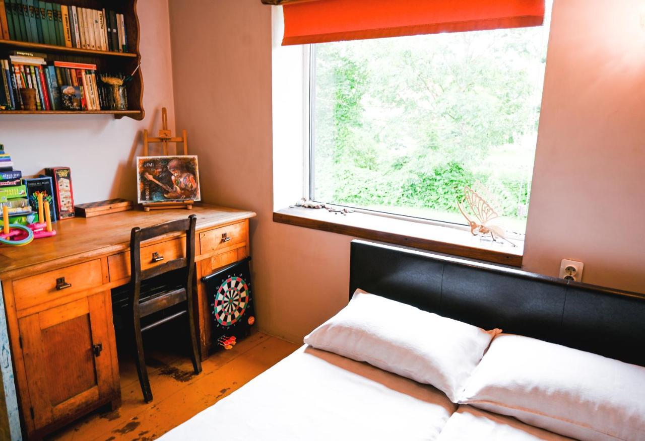 Idilliska Latgaliesu Lauku Maja Ar Melno Pirti Villa อักโลนา ภายนอก รูปภาพ