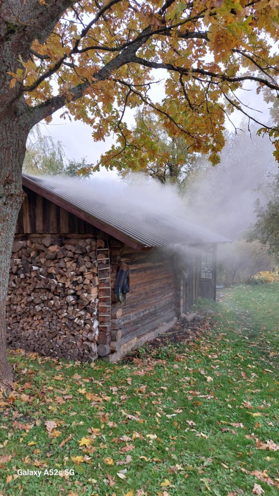 Idilliska Latgaliesu Lauku Maja Ar Melno Pirti Villa อักโลนา ภายนอก รูปภาพ